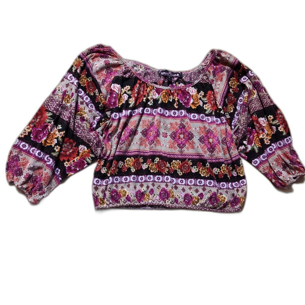 Almost Famous Cropped Belly Shirt Womens Small Boho Floral Half Sleeve
